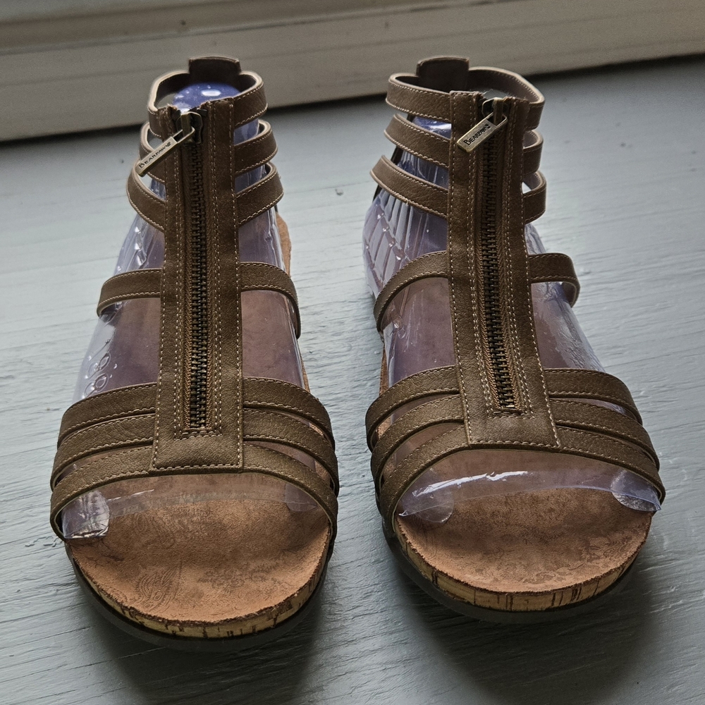 BearPaw Brown Zipper Sandals
